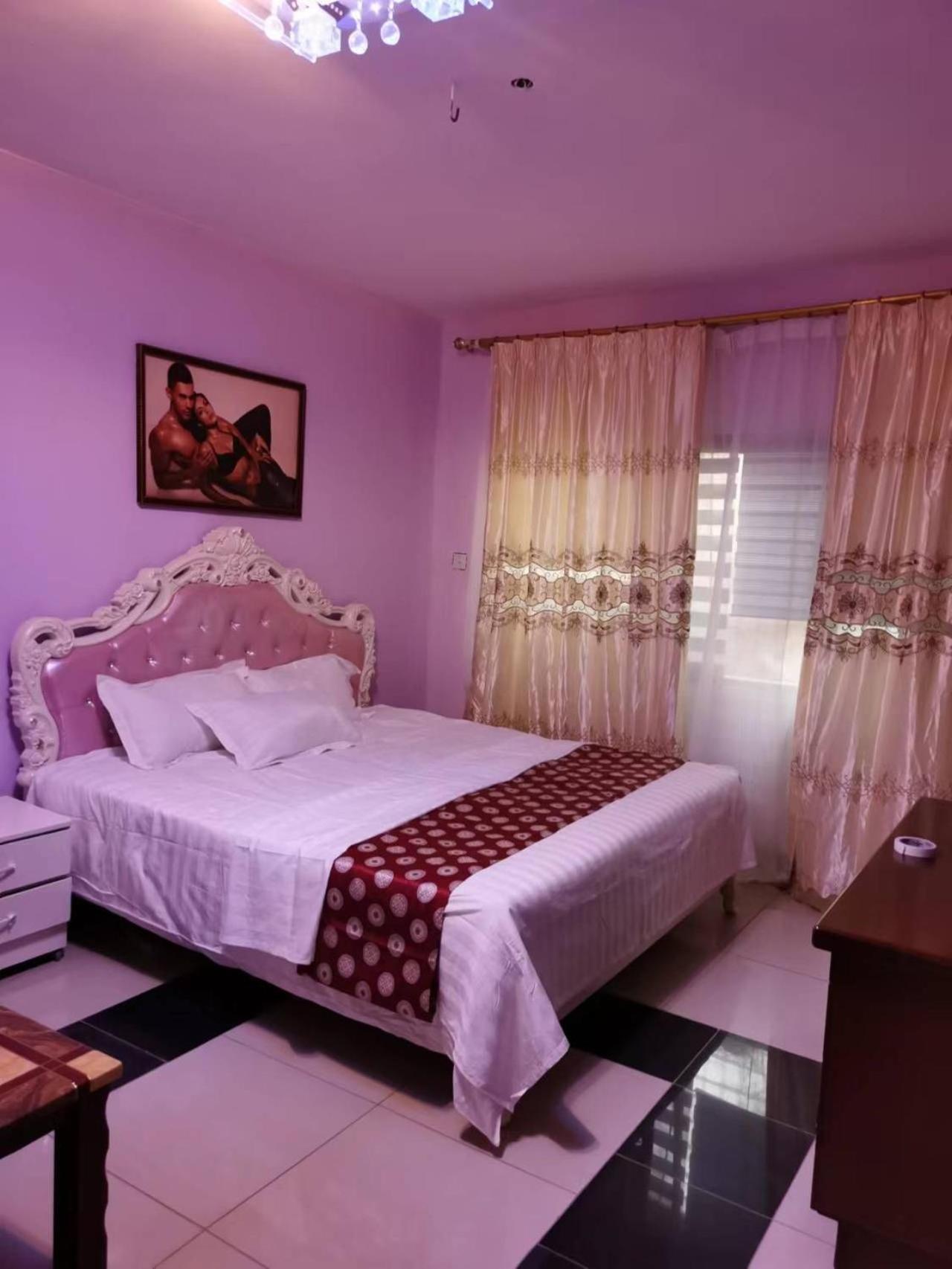 Hongyuanprimierhotel Аккра Экстерьер фото