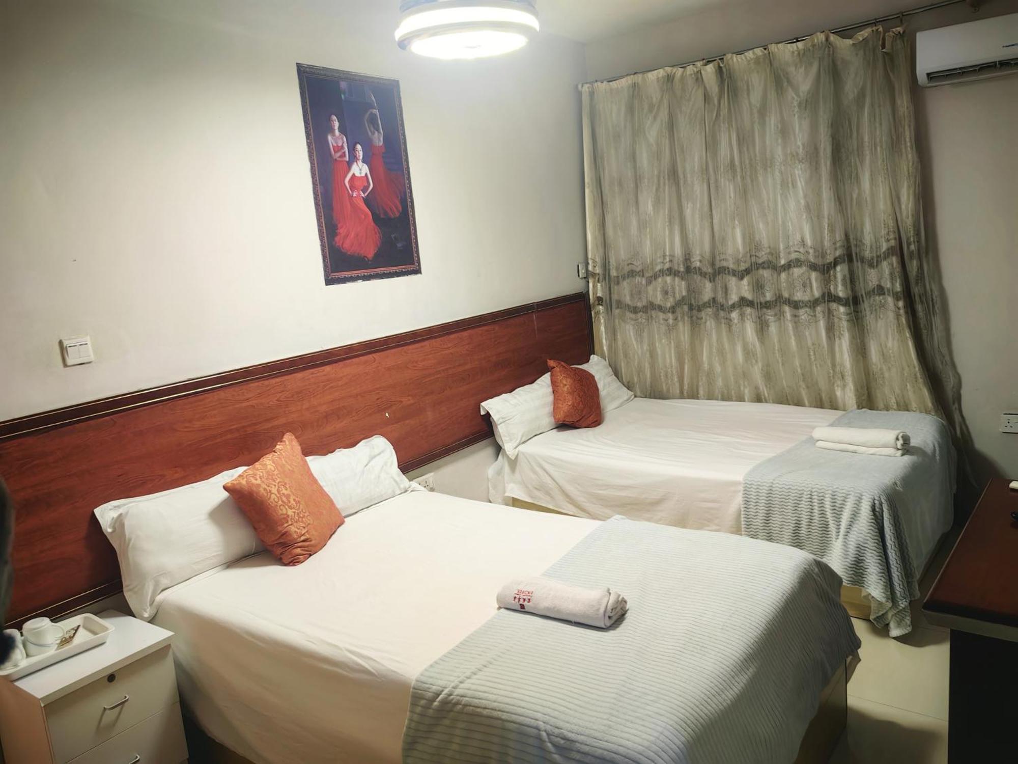 Hongyuanprimierhotel Аккра Экстерьер фото